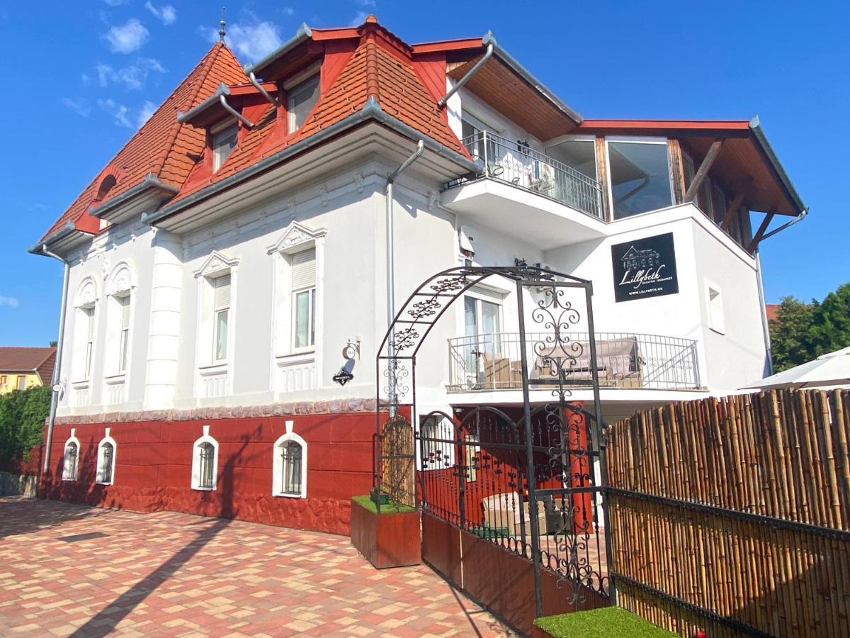 Villa Lillybeth - Lake Balaton Кестхей Экстерьер фото